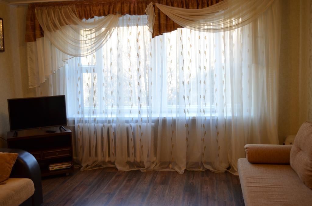 Apartment At Zhukova Street Baranovicsi Kültér fotó
