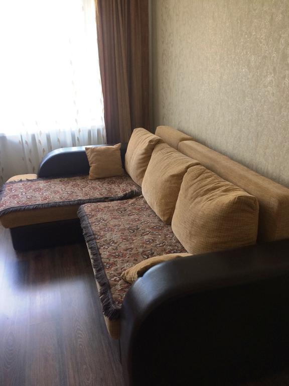 Apartment At Zhukova Street Baranovicsi Kültér fotó