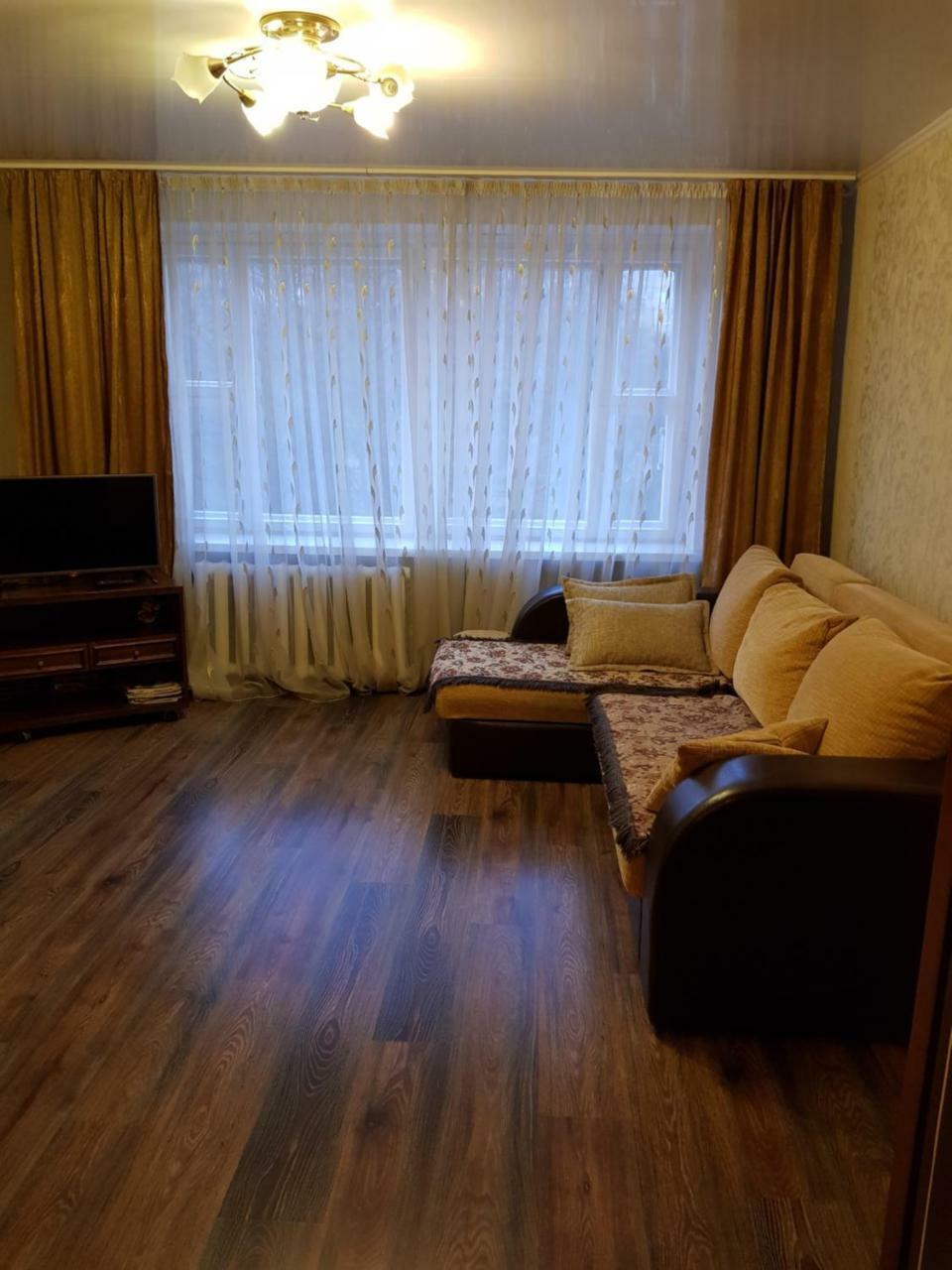 Apartment At Zhukova Street Baranovicsi Kültér fotó